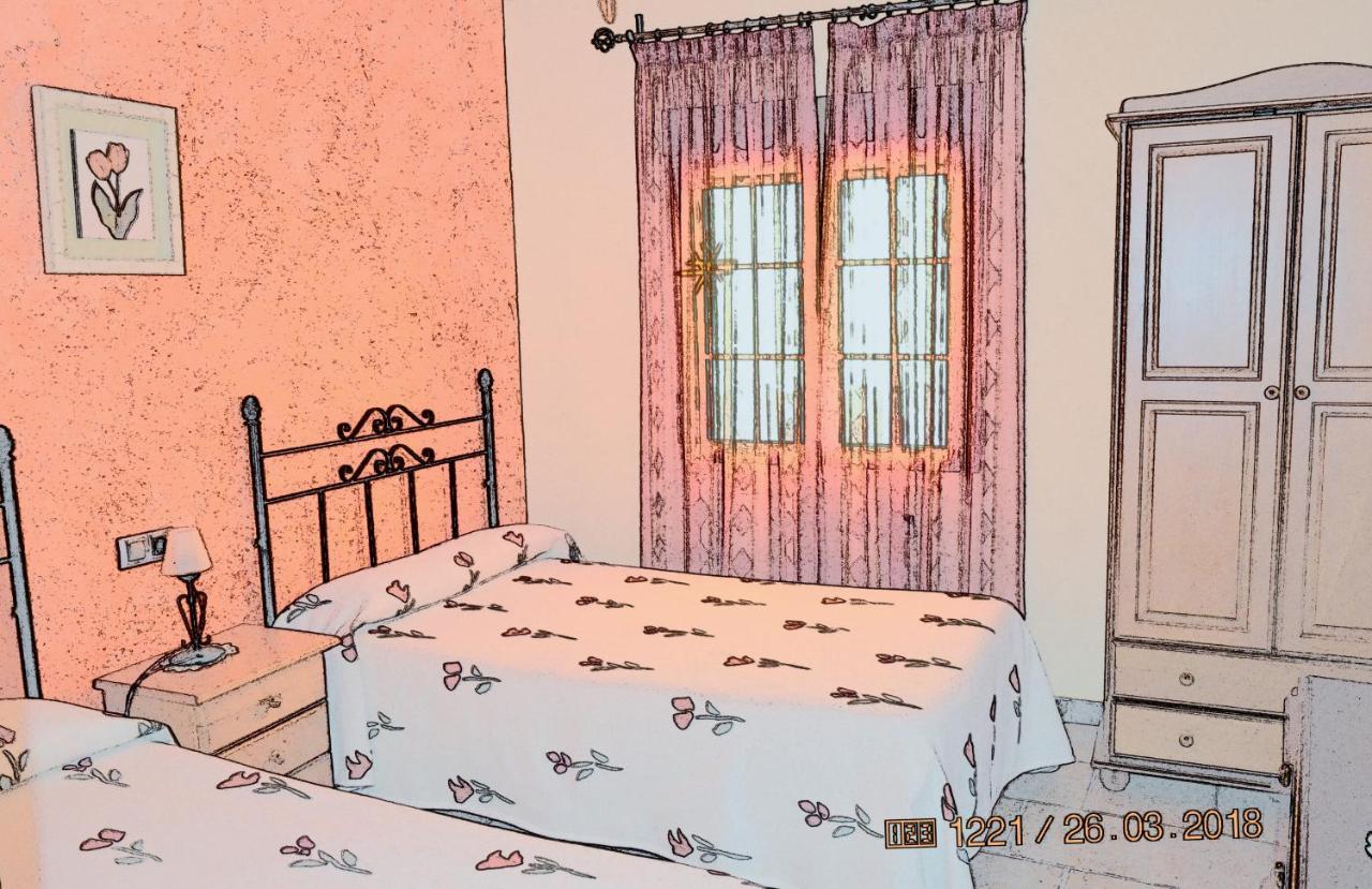 La Reja Hostal *