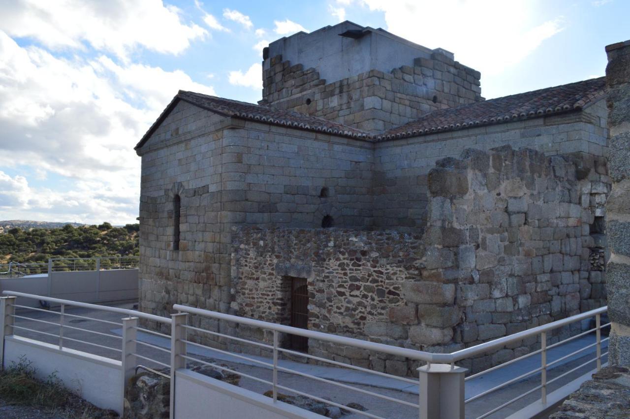Hostal La Reja